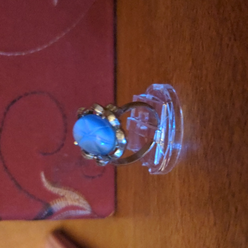 Sarah Cov. Signed & Stamped Vintage Ring Sarah Coventry Blue Oval Ring